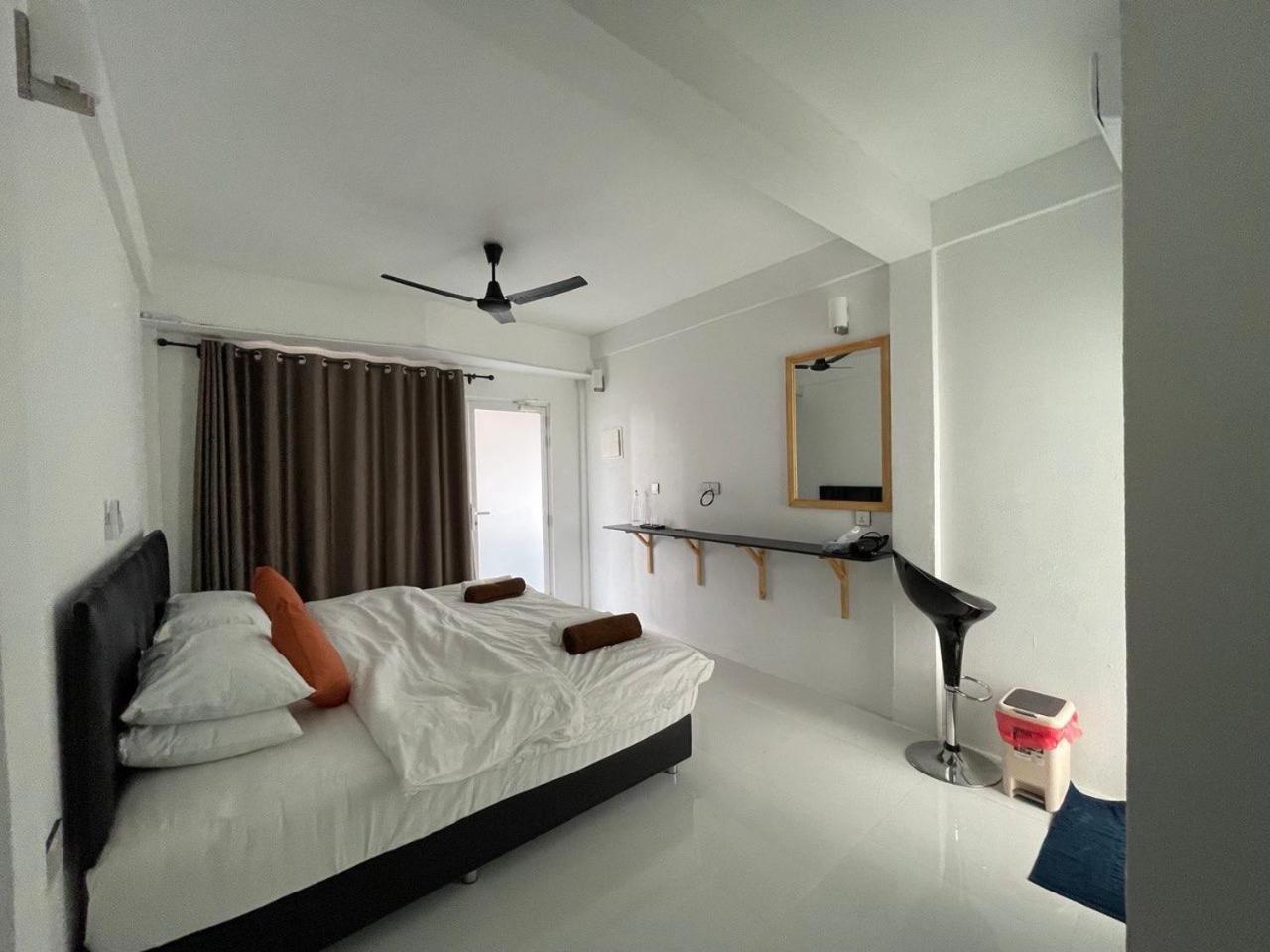 Dacha Thoddoo White Sand Exterior photo